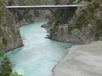 Ferry Bridge bungee jumping and jetboating