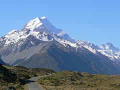 Mt Cook gets closer Mt Cook gets closer