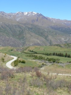 Picturesque valley off the Crown Range Road, Royal Burn above the Gibbston Valley Picturesque valley off the Crown Range Road, Royal Burn above the Gibbston Valley