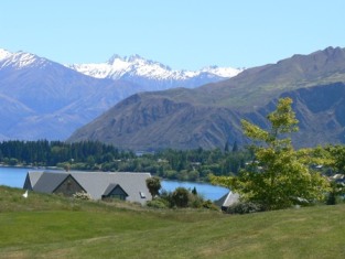 Lake Wanaka from the Wanaka Golf Course