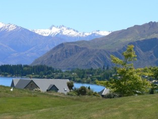 Lake Wanaka from the Wanaka Golf Course